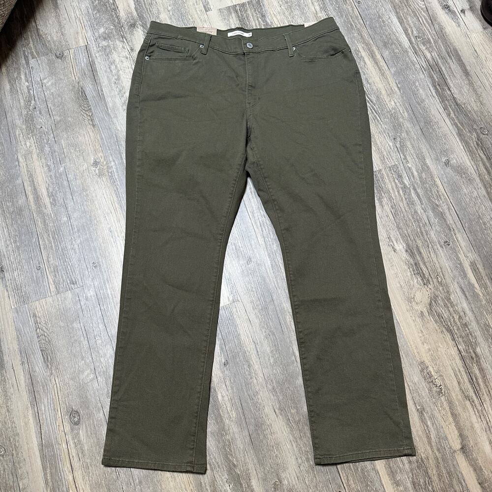 Levi's Classic Straight Leg Jeans Womens 18M 34x30 Plus Green 39250-0117 NWT